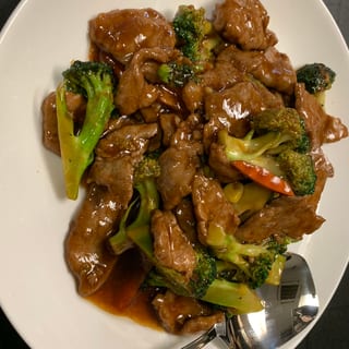 L-芥蓝牛 BEEF BROCCOLI